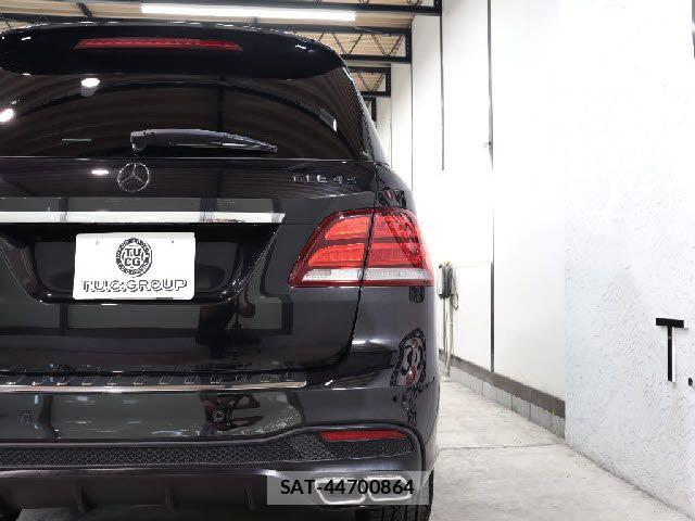 Mercedes Benz GLE-CLASS 2017-01 8208597-14