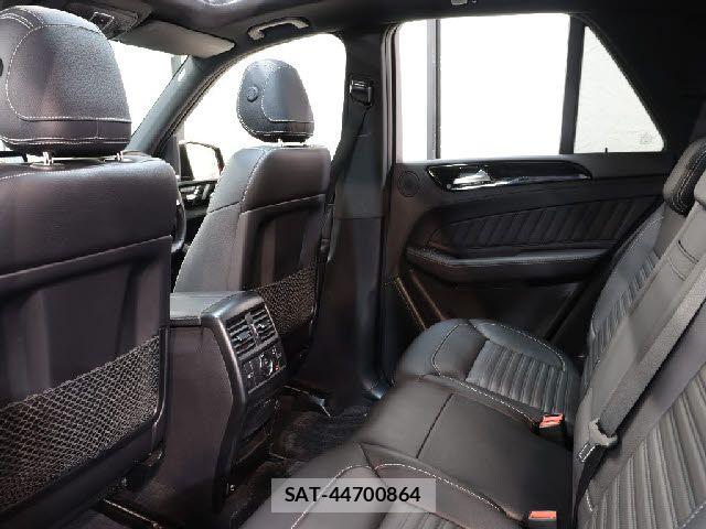 Mercedes Benz GLE-CLASS 2017-01 8208597-4