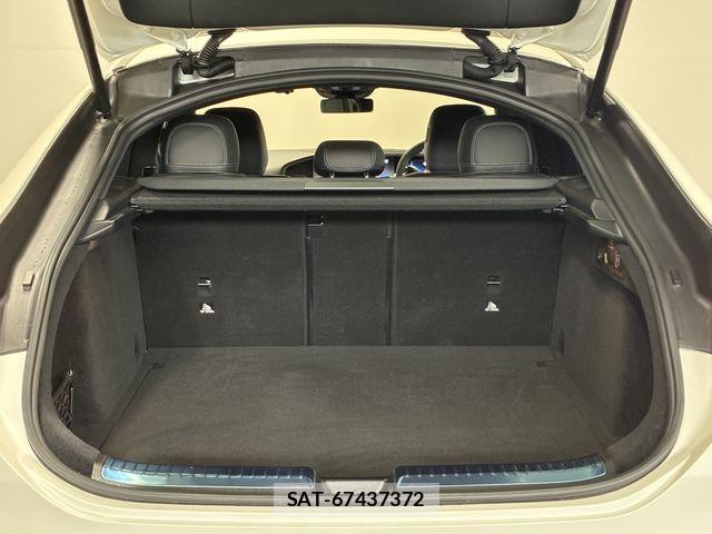 Mercedes Benz GLE-CLASS 2024-03 7328244-19