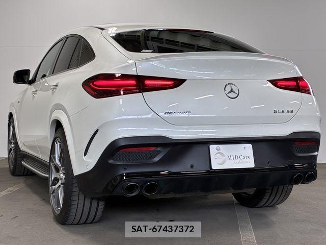 Mercedes Benz GLE-CLASS 2024-03 7328244-2
