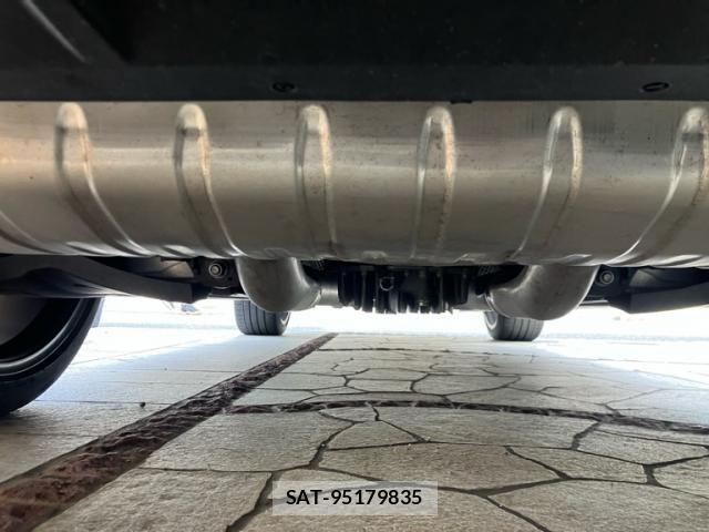 Mercedes Benz GLE-CLASS 2021-11 8880677-7