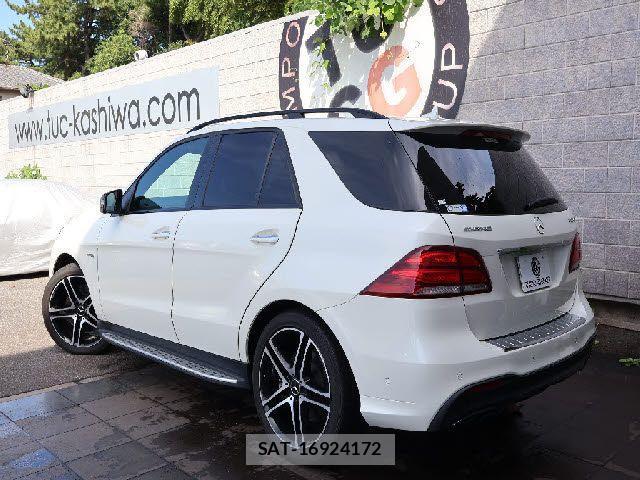 Mercedes Benz GLE-CLASS 2017-01 1319740-12