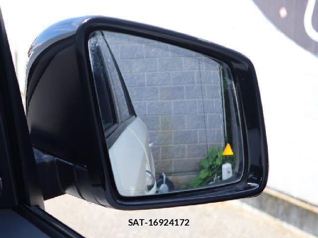 Mercedes Benz GLE-CLASS 2017-01 1319740-17