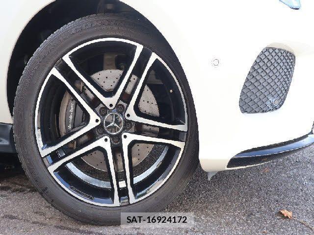Mercedes Benz GLE-CLASS 2017-01 1319740-7