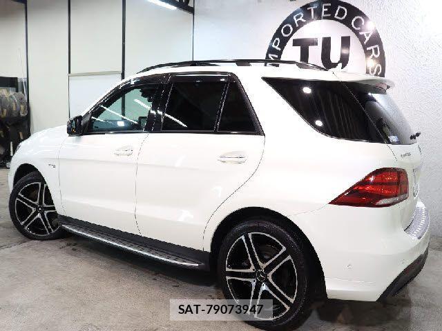 Mercedes Benz GLE-CLASS 2017-02 1932755-12