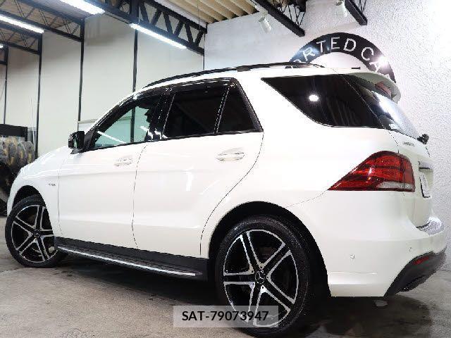 Mercedes Benz GLE-CLASS 2017-02 1932755-2
