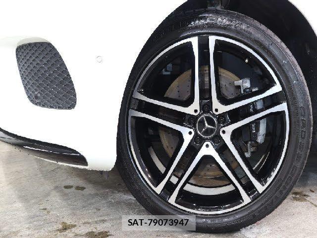 Mercedes Benz GLE-CLASS 2017-02 1932755-7