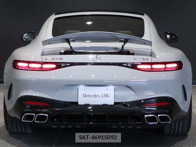 Mercedes Benz AMG GT 2025-04 2211244-12