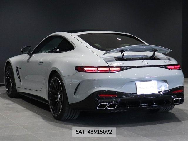 Mercedes Benz AMG GT 2025-04 2211244-13