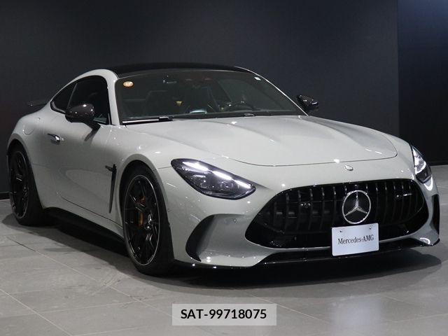 Mercedes Benz AMG GT 2025-03 3675521-11