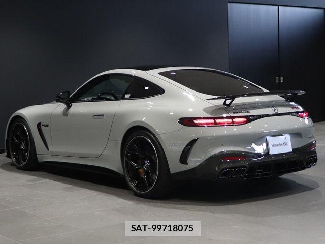 Mercedes Benz AMG GT 2025-03 3675521-17