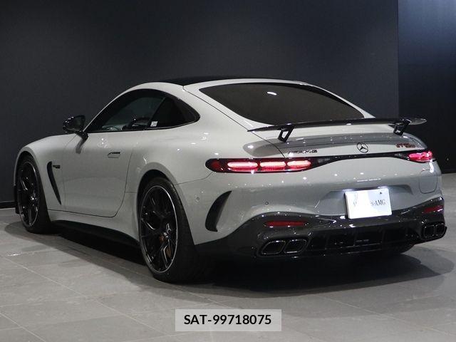 Mercedes Benz AMG GT 2025-03 3675521-18