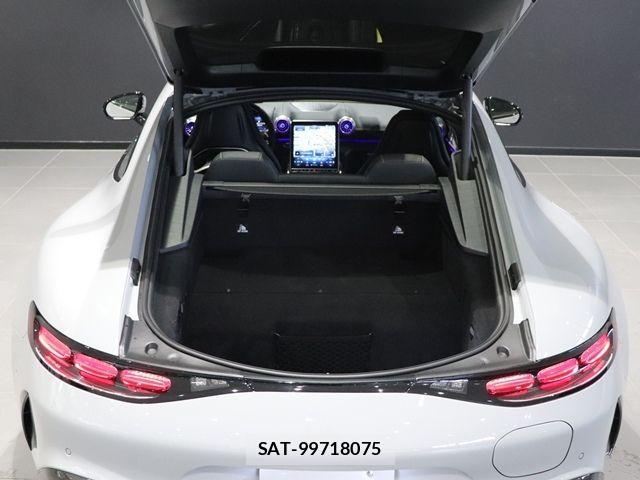 Mercedes Benz AMG GT 2025-03 3675521-22