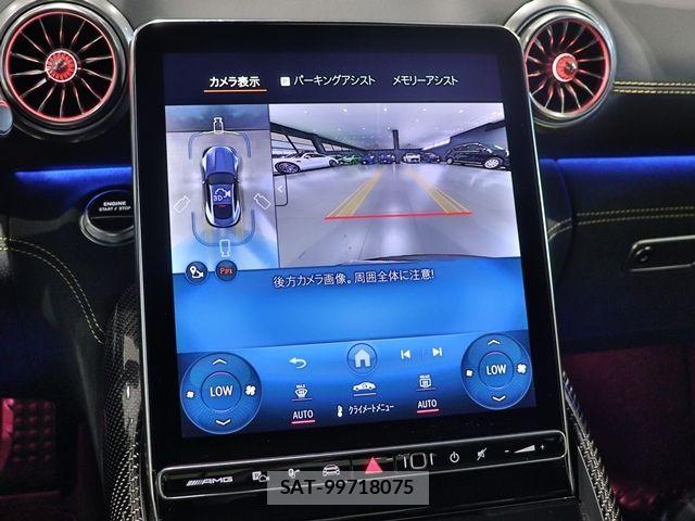 Mercedes Benz AMG GT 2025-03 3675521-24