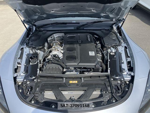 Mercedes Benz AMG GT 2025-07 6676790-13