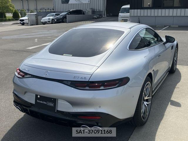 Mercedes Benz AMG GT 2025-07 6676790-2