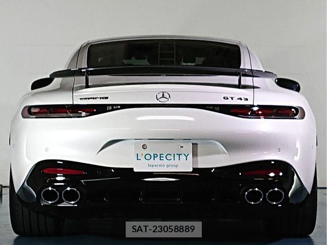 Mercedes Benz AMG GT 2026-01 7221477-7