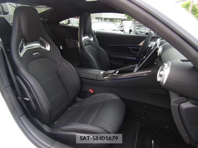 Mercedes Benz AMG GT 2025-04 7786829-9