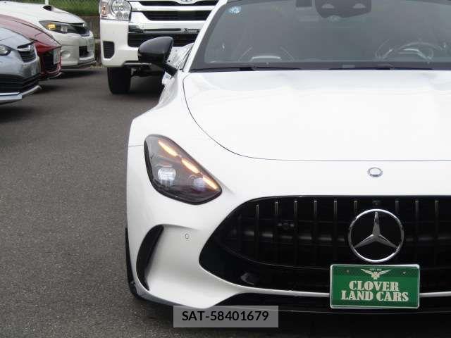 Mercedes Benz AMG GT 2025-04 7786829-14