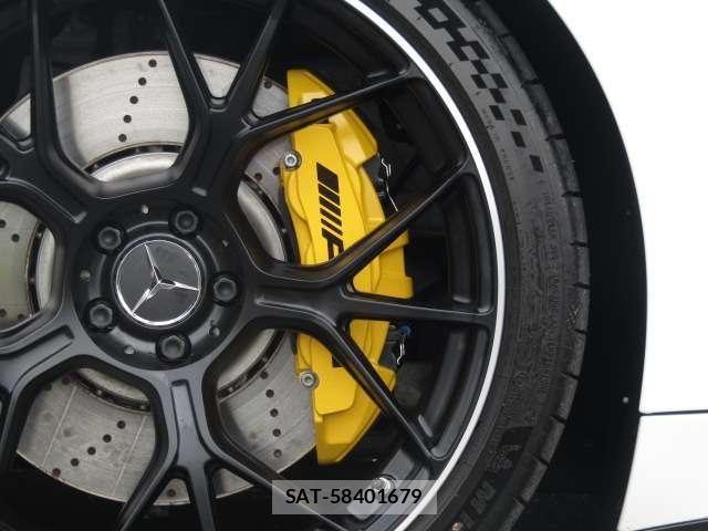 Mercedes Benz AMG GT 2025-04 7786829-22