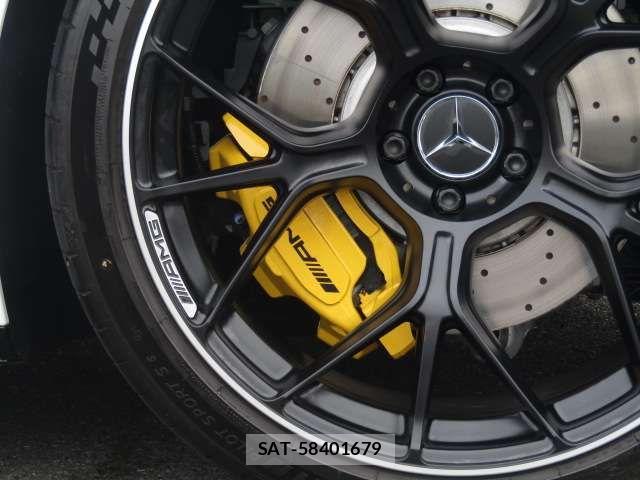Mercedes Benz AMG GT 2025-04 7786829-2