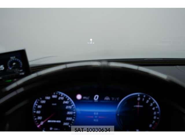 Mercedes Benz AMG GT 2025-06 8074506-11
