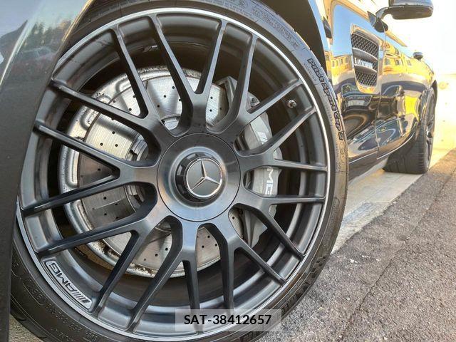 Mercedes Benz AMG GT 2016-06 8100325-13