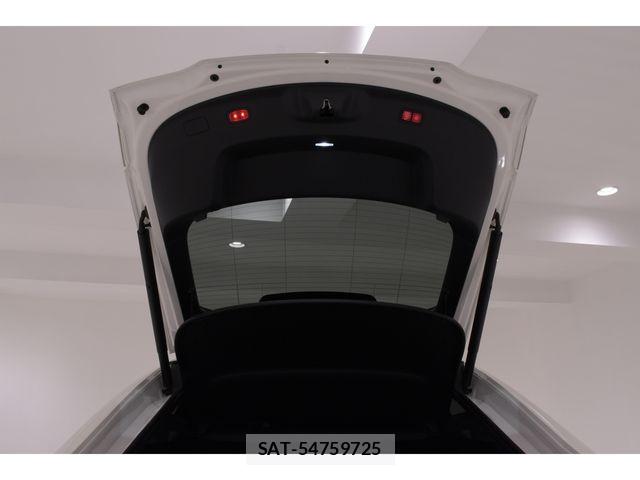 Mercedes Benz AMG GT 2019-09 7979877-18