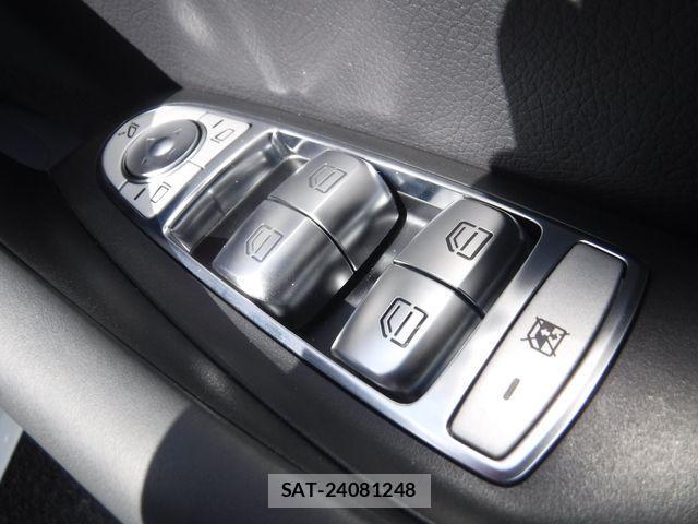 Mercedes Benz AMG GT 2023-04 4241955-21