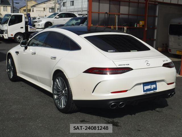 Mercedes Benz AMG GT 2023-04 4241955-3
