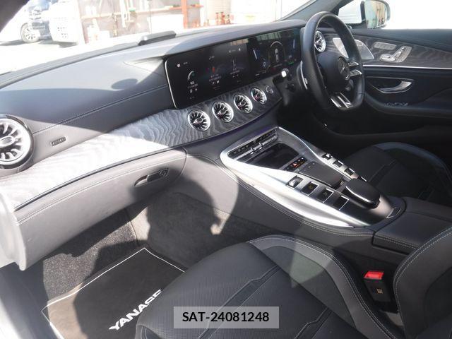 Mercedes Benz AMG GT 2023-04 4241955-6