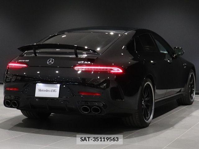 Mercedes Benz AMG GT 2025-03 4326656-11