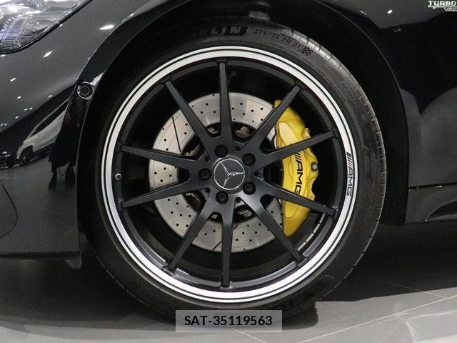 Mercedes Benz AMG GT 2025-03 4326656-1