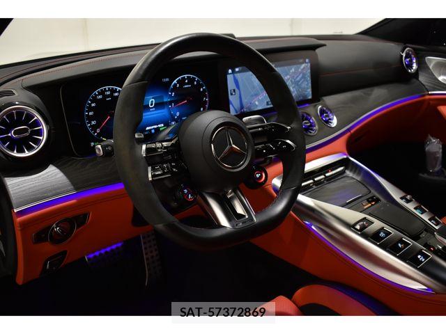 Mercedes Benz AMG GT 2022-02 6613089-1