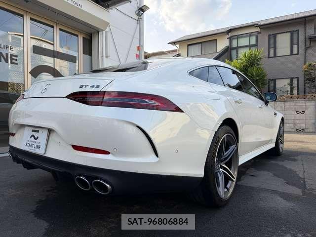 Mercedes Benz AMG GT 2023-09 6672421-14