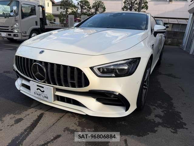 Mercedes Benz AMG GT 2023-09 6672421-2