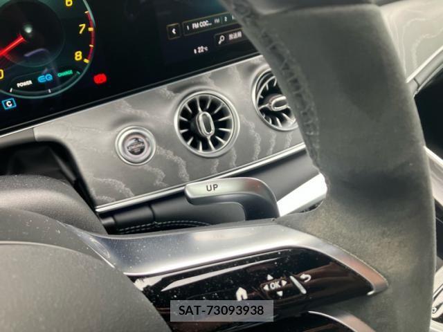 Mercedes Benz AMG GT 2022-08 7221476-11