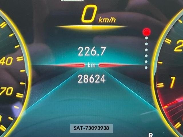 Mercedes Benz AMG GT 2022-08 7221476-13