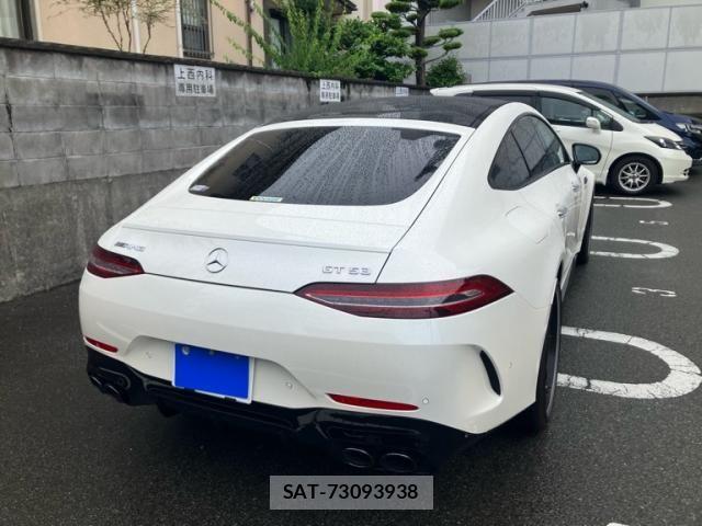 Mercedes Benz AMG GT 2022-08 7221476-1
