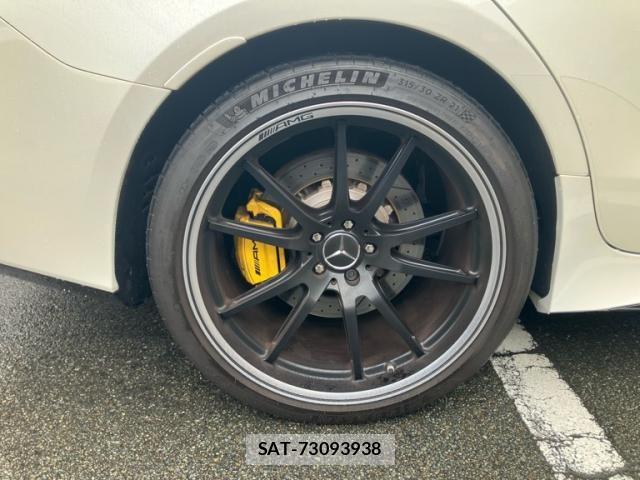 Mercedes Benz AMG GT 2022-08 7221476-3