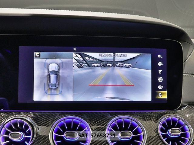 Mercedes Benz AMG GT 2023-01 7221479-18