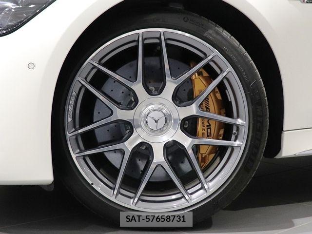 Mercedes Benz AMG GT 2023-01 7221479-1