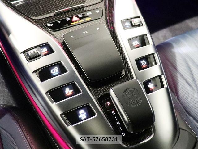 Mercedes Benz AMG GT 2023-01 7221479-21