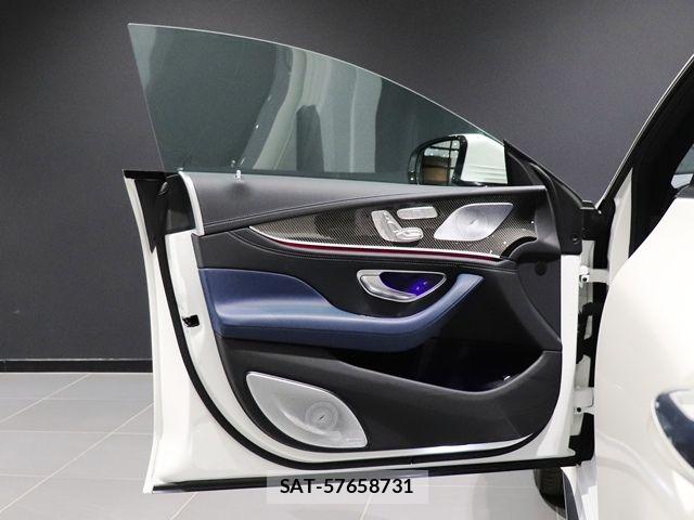 Mercedes Benz AMG GT 2023-01 7221479-25
