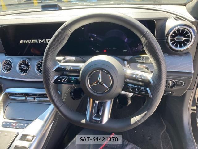 Mercedes Benz AMG GT 2025-07 8036627-10
