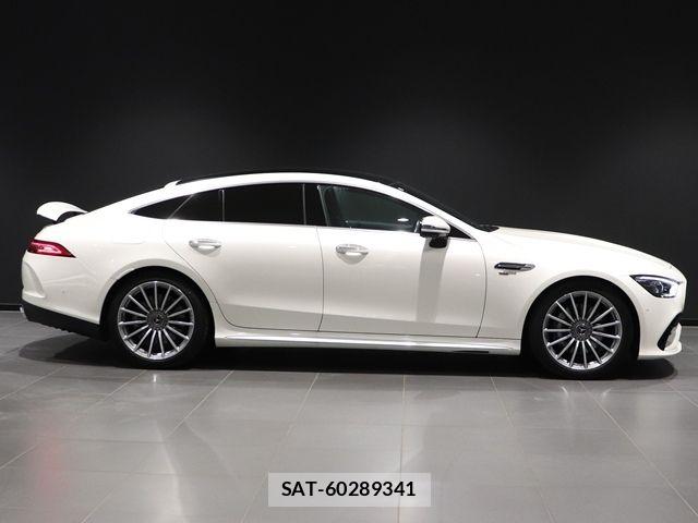 Mercedes Benz AMG GT 2023-02 8208599-9