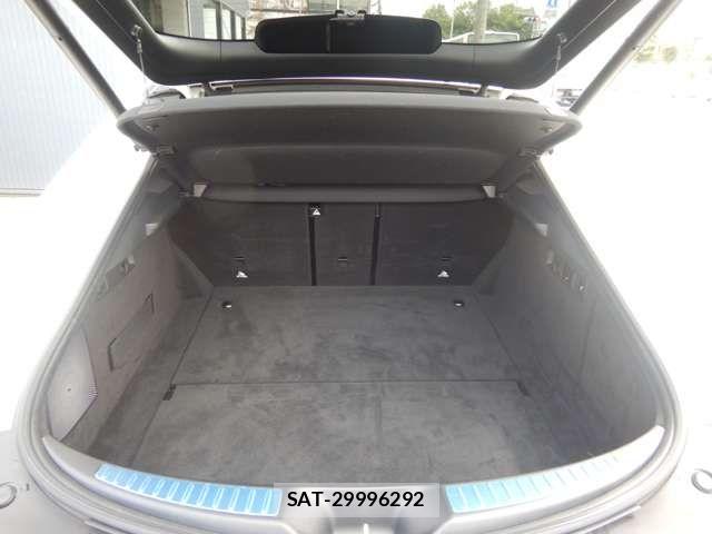Mercedes Benz AMG GT 2021-08 8315336-13