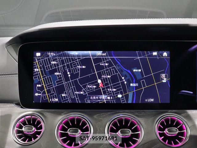 Mercedes Benz AMG GT 2023-02 8457876-17
