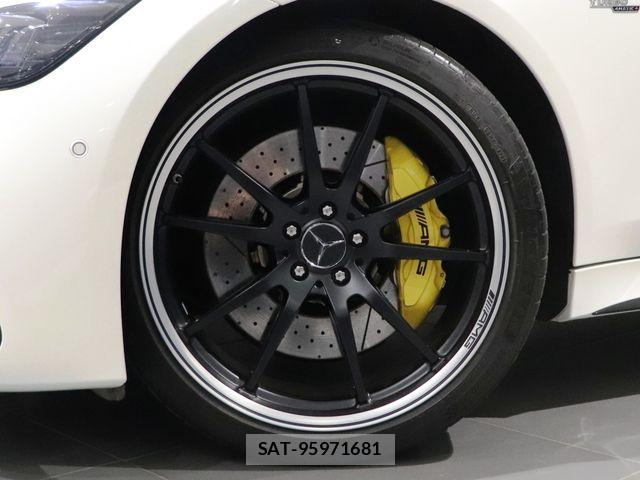 Mercedes Benz AMG GT 2023-02 8457876-1
