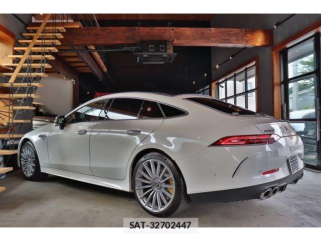 Mercedes Benz AMG GT 2025-01 8457875-3